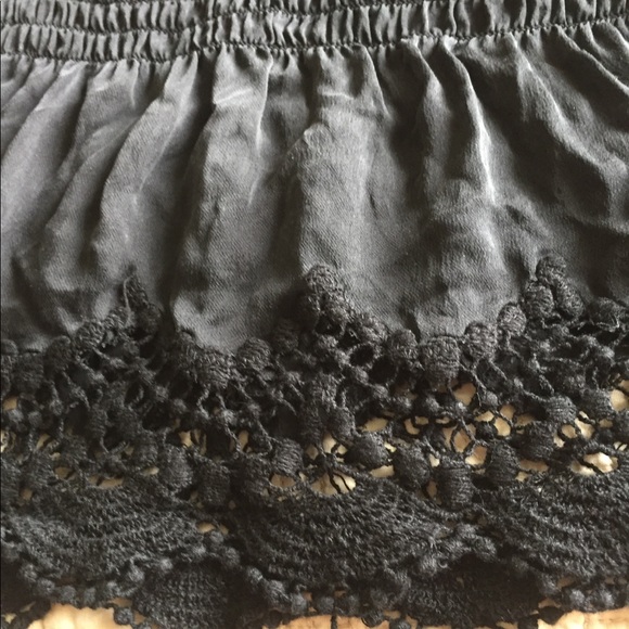 Bebe top. - Picture 5 of 7